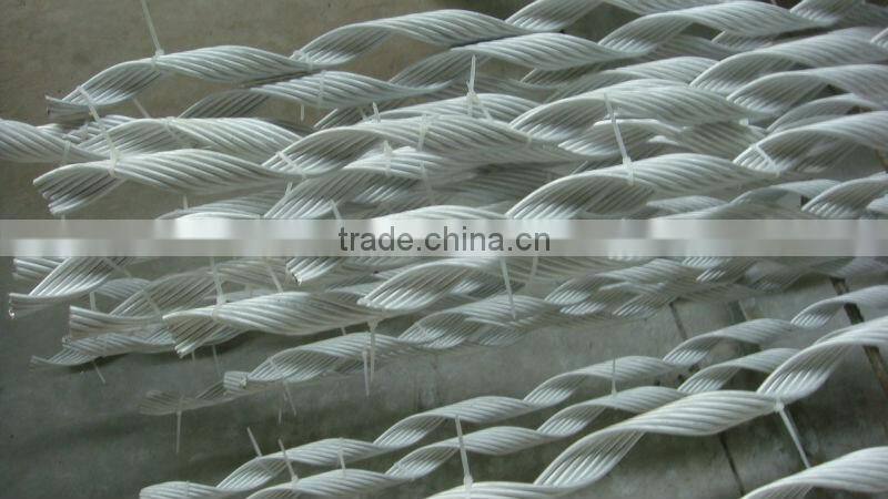 Preformed top tie/preformed side tie