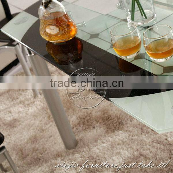 Modern Design Extendable Restaurant Dining Tables And Chairs TL801