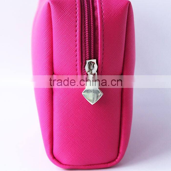 Kind workmanship cube makeup bag cheap toiletry bag Since 1997