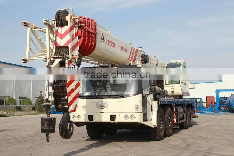 N.Traffic70 ton Truck Crane (QY70U)