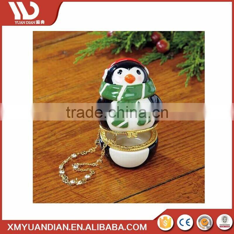 Wholesale Jewelry Box Polyresin Craft Present Hanging Names Resin Christmas Ornaments Wholesale