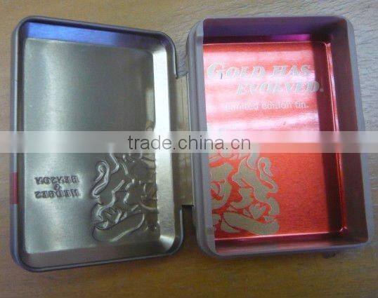 Cigarette Tin with Hinge