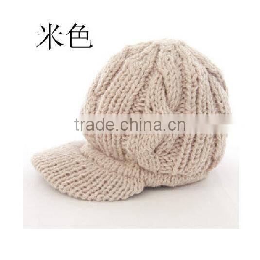 2015 Autumn curved bill snapback hats with knitting ,knitted cap for girl colorful
