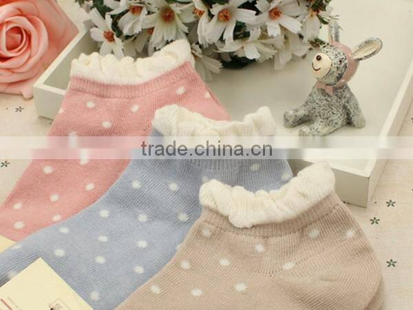 Top sell candy color choice free size dot pattern lovely high quality cute sex young girl tube wholesale socks