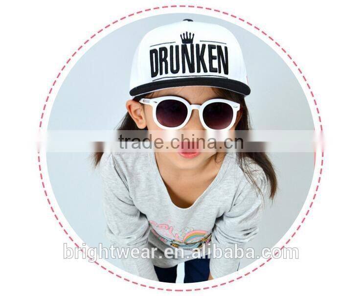 Hot selling girl's fashion white cotton printed long sleeve t shirt