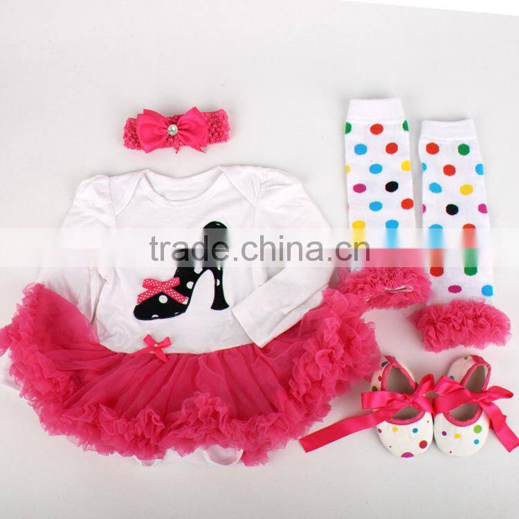 Wholesale valentines gift newborn baby bodysuit romper M5040340