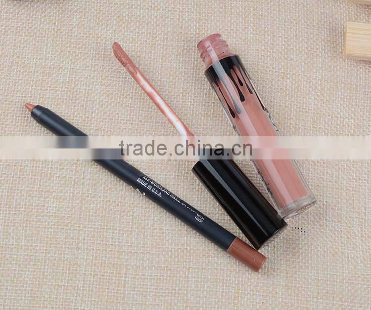 Sweet cake shape crown twist up cosmetic tubes for lip gloss