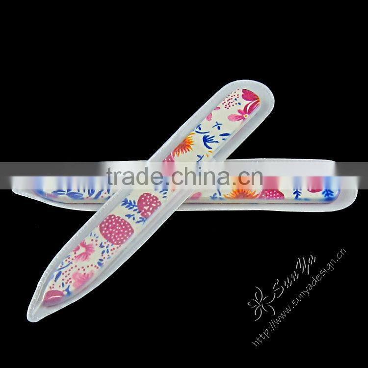 Glass nail file with flower printing