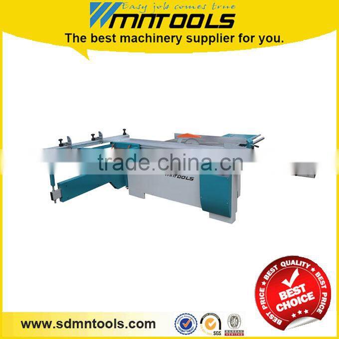 Precision panel saw for wood cutting