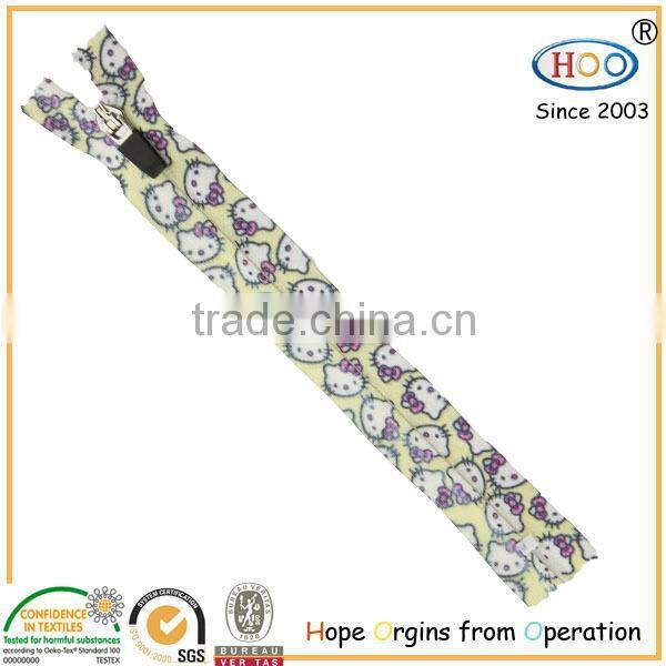 Nylon zipper roll