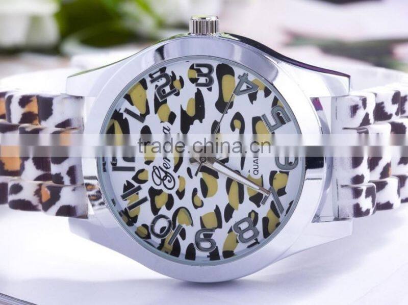 Women's Geneva Watch Leopard gold color Silicone Wristwatches Quartz Ladies dress watch dropship digital time Sport Watch