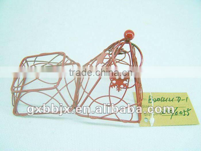 Small metal gift box packaging for Christmas decor