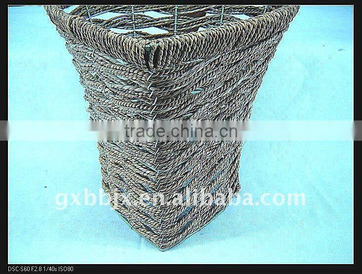 Seagrass wire heart shaped storage decorative waste paper baskets