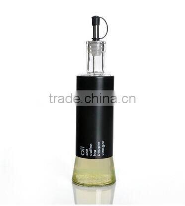 red spraying plastic cylinder glass big bottom oil bottle