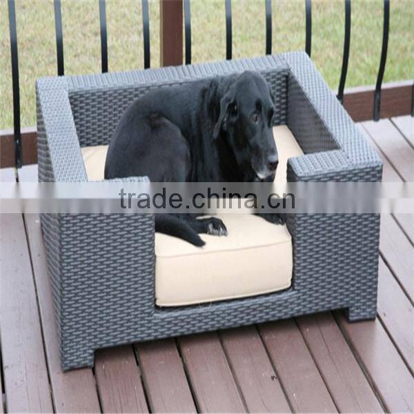 Super popular PE rattan cute dog bed