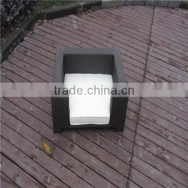 Super popular PE rattan cute dog bed