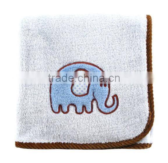 Trade assurance applique elephant custom 100%cotton terry baby blanket/throw blanket for wholesale