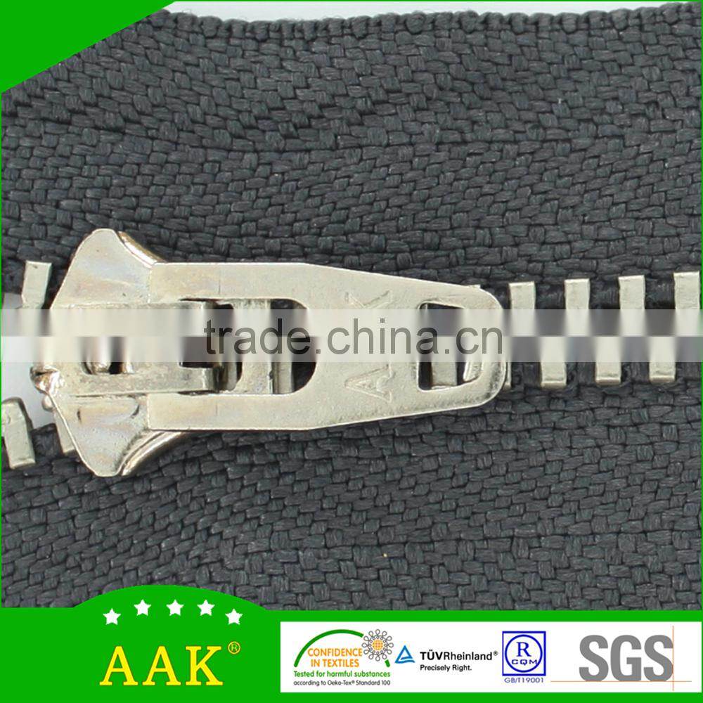 4yg zipper of Cupronickel y teeth close end with 4YG slider