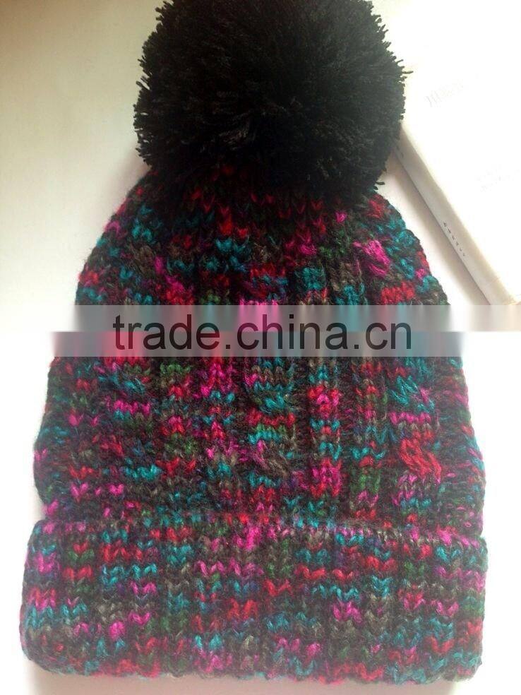 New Design Acrylic Coloured Thread Knitting Beanie Caps and Hats