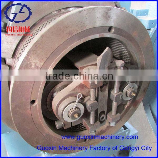 China easy operate wood pellet press machine