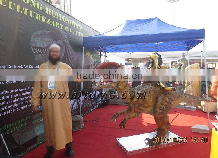 Play ground entertainment dinosaur ride
