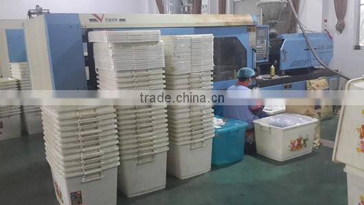 beige ps material plastic cutlery