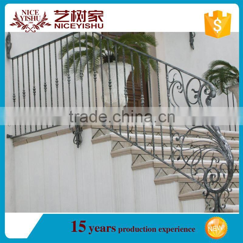 modern forged iron balcony railing designs