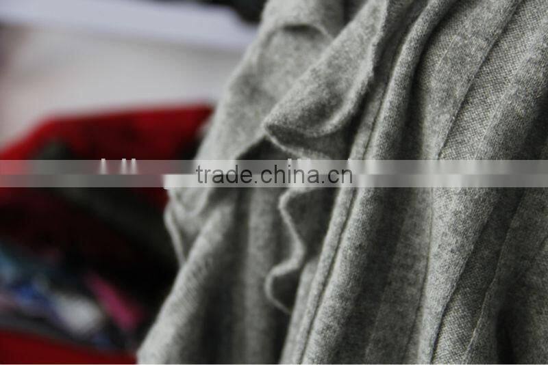 Ruffled Pure Cashmere Knitted Scarf