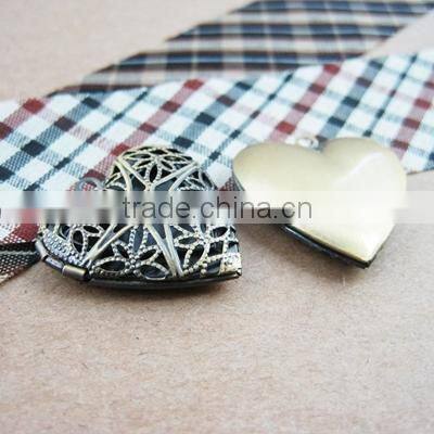 27mm filigree cage locket pendant antiqued bronze brass heart shape photo locket pendant charm DIY supplies 1131003