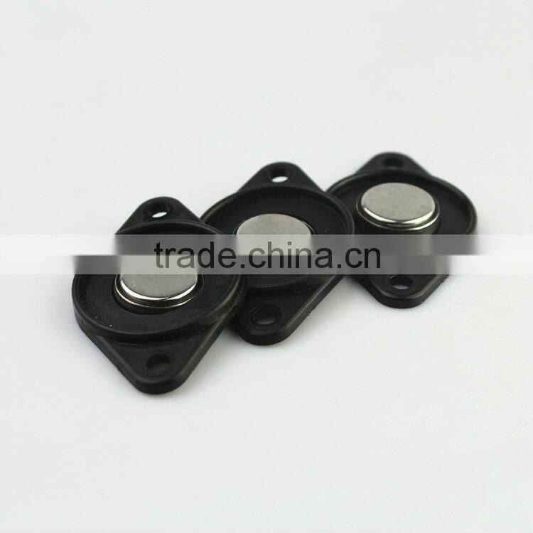 Rugged ibutton safety guard