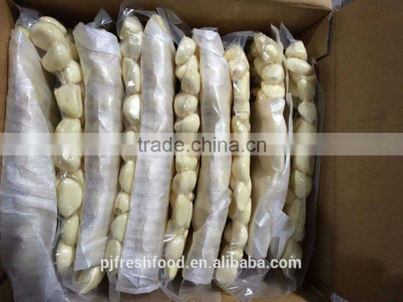 Fresh peeled garlic 5lbx6bg/carton