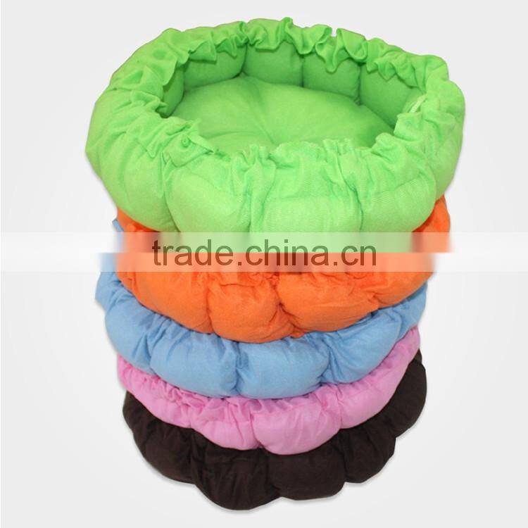 Lovable Pumpkin shaped pet dog /cat beds made in China
