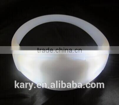 LED Plastic Bracelets For Promotional Paty Gifts 8'' LED Flashing Bracelet