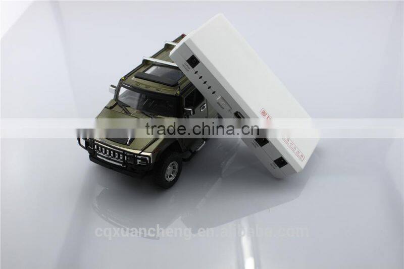 Mini car jump starter battery with accessories 8000mAh