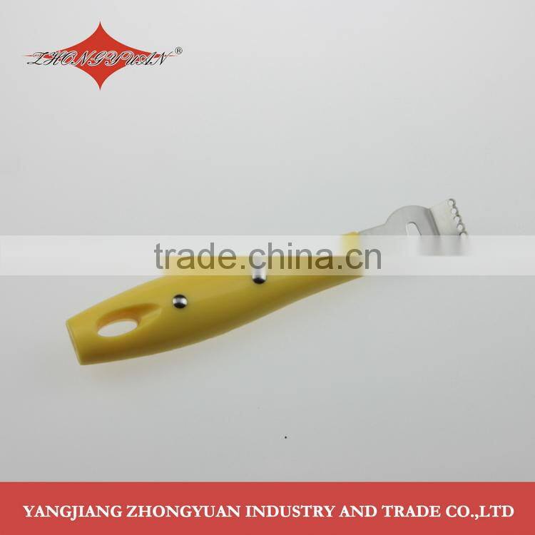 Small kitchen appliance fan-shaped slotted spatula