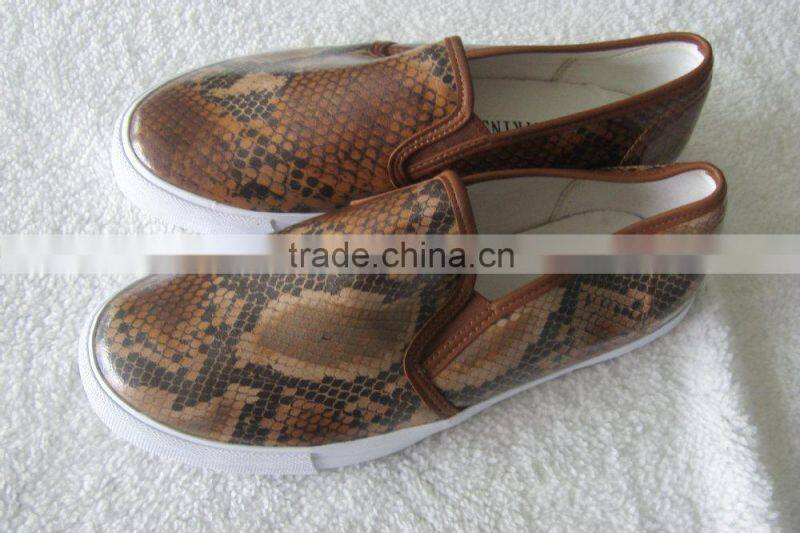 2015 New Design Spring Women/Men Sneaker