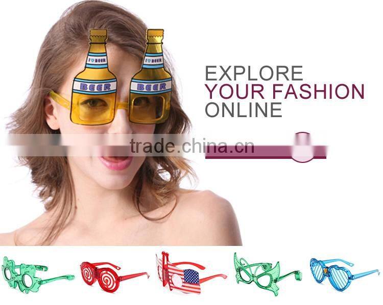 Laura Fairy Fashionable Lovely Red House Shaped Window Blind Party Sunglasses