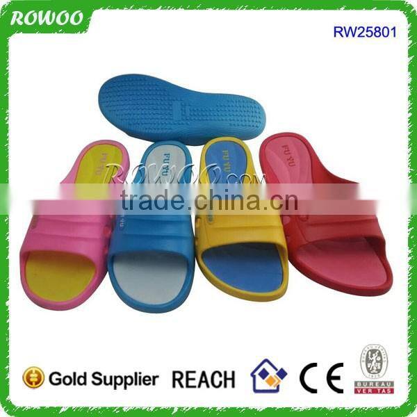 Custom made slippers brand name, non slip shower slippers,latest ladies pvc slipper designs