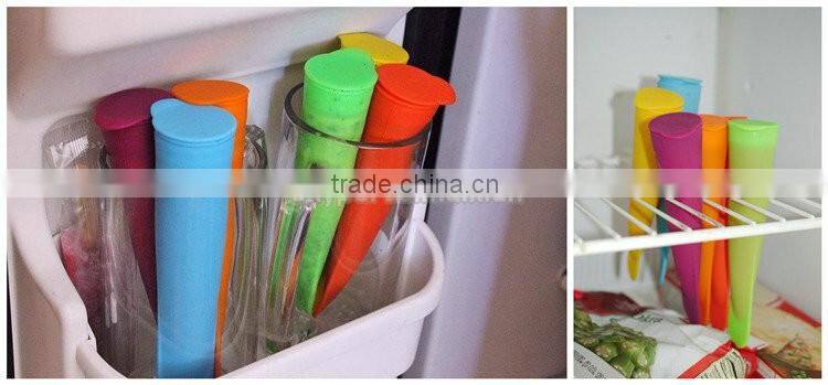 Silicone Ice Pop Maker Molds and Freeze Pop maker with lids