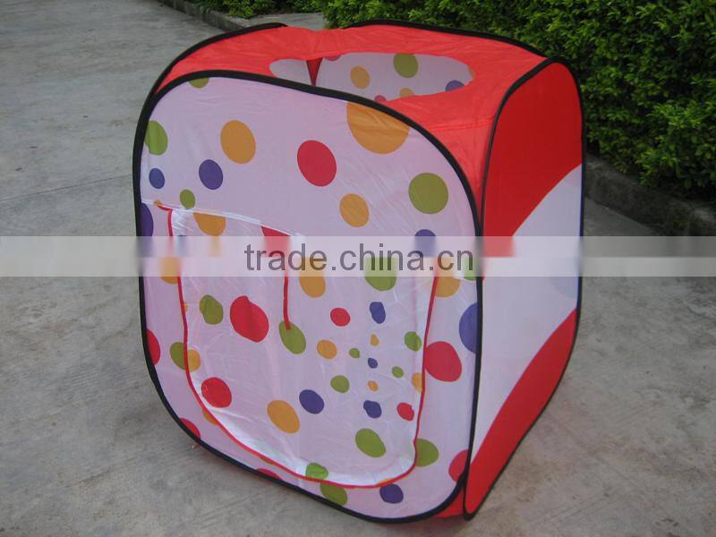 Hexagon shape pop up tentchildren playing