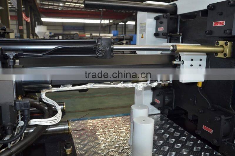 Servo Injection Molding Machine