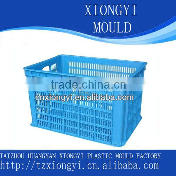 Plastic hen coop mould