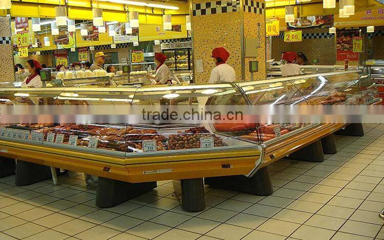 supermarket meat and fish display freezer/refrigerator with curved glass door