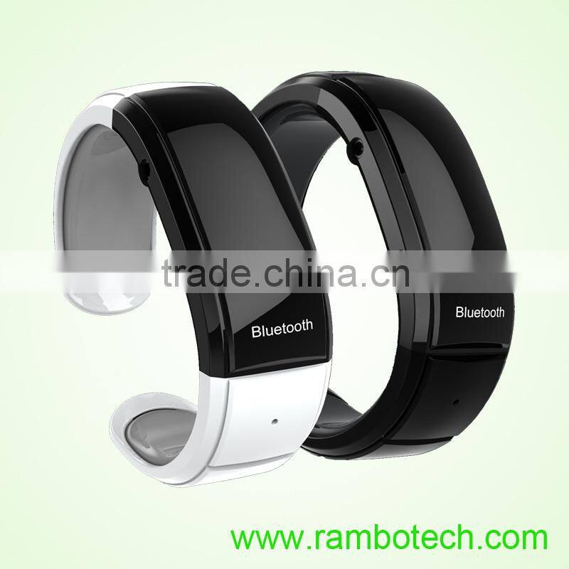 Fashionable bluetooth bracelet with vibration with powerful function