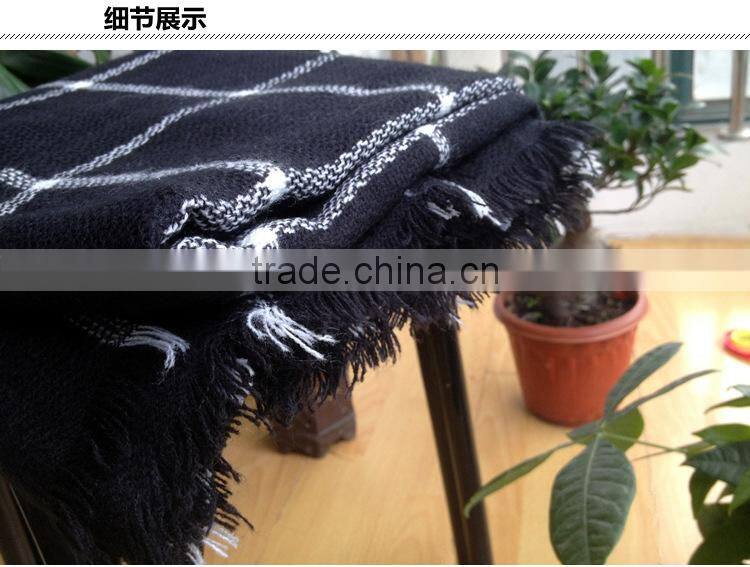 The spring and autumn and winter scarf cashmere scarf shawl and thickened long paragraph Korean students collar British lattice