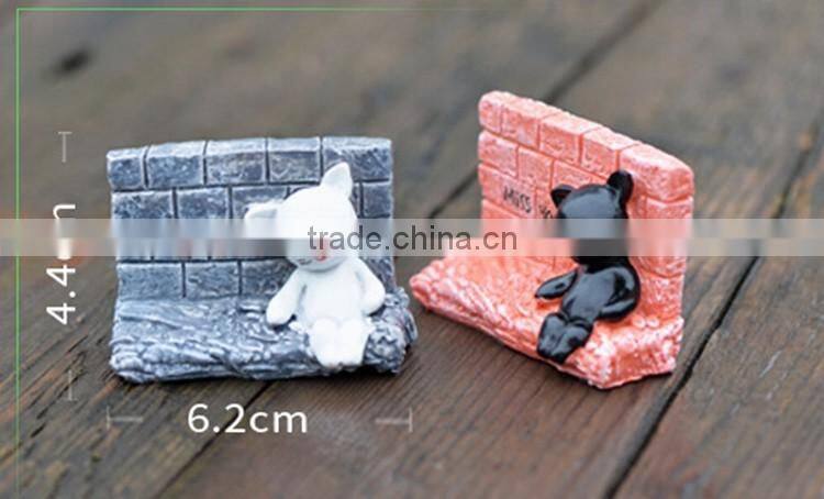 Owl Animal - Hand Sculpted Miniatures Moss Terrarium Accessory resin duck bulldog graduation figurines