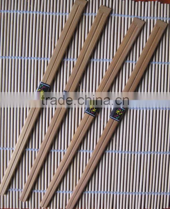 High quality with bamboo chopsticks on the plane