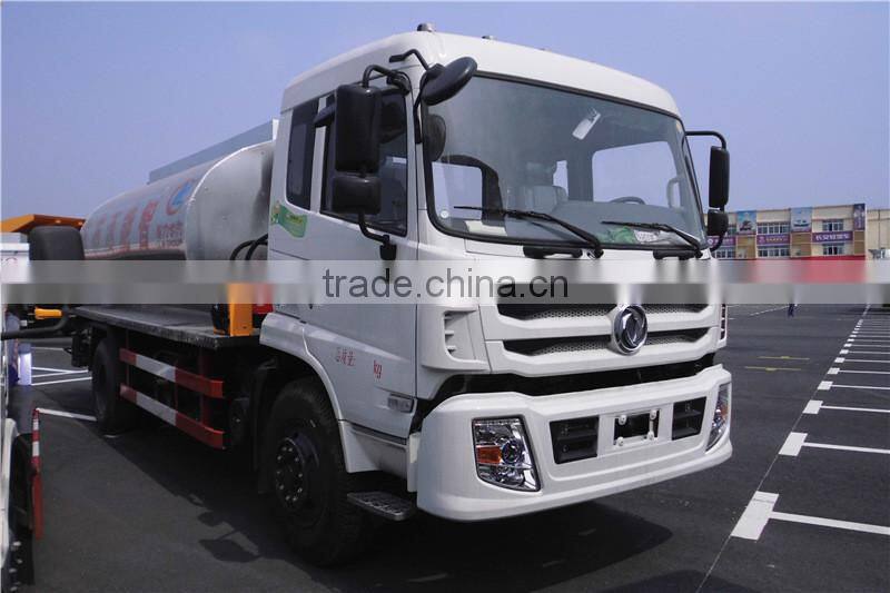 Dongfeng 10000liters 4X2 bitumen sprayer truck for sale