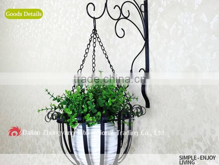 New design wall hung cheap handmade wrought iron flower basket