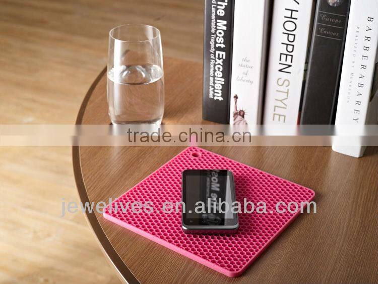 Silicone Hanging protective silicone pot pad